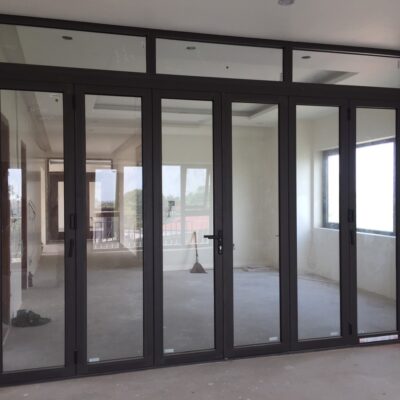 Cửa xếp trượt 6 cánh Xingfa