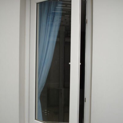 Cửa sổ mở quay 1 cánh Xingfa